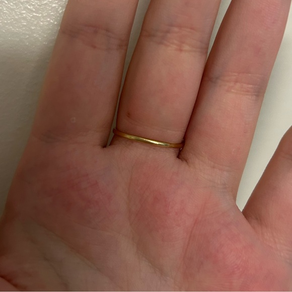 Classic 14K Solid Yellow Gold Ring with Diamond Gemstone 🤍 - Picture 5 of 6